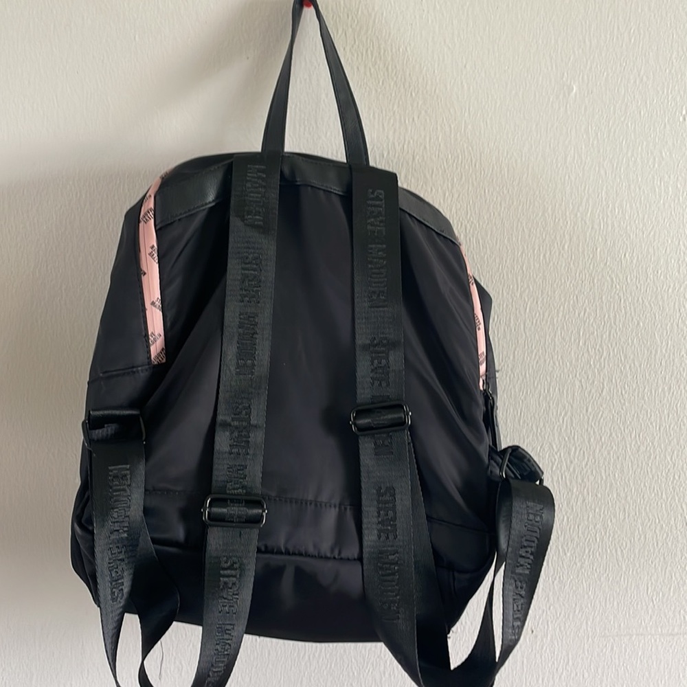 Steve Madden backpack - Picture 4 of 9